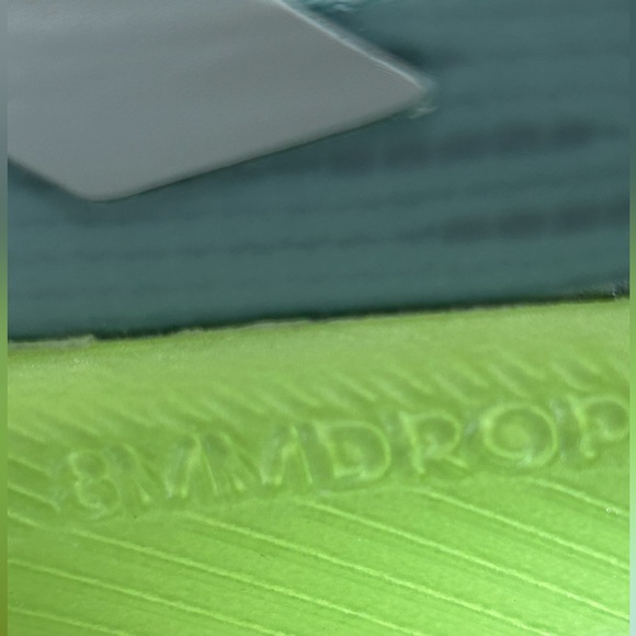 NEW adidas Outdoor Terrex Agravic Flow 2 - Size 10.5 Women's / 9.5 Men's - Picture 13 of 16